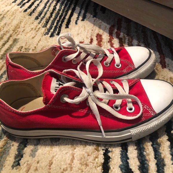 Red Converse - Picture 4 of 4
